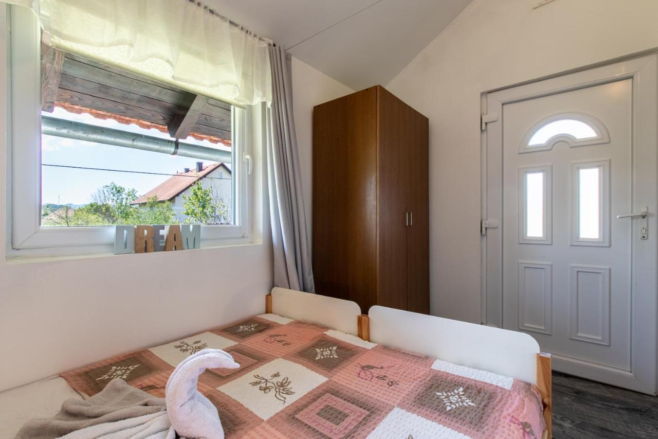 Apartamento Lucija Lovinac  Exterior foto